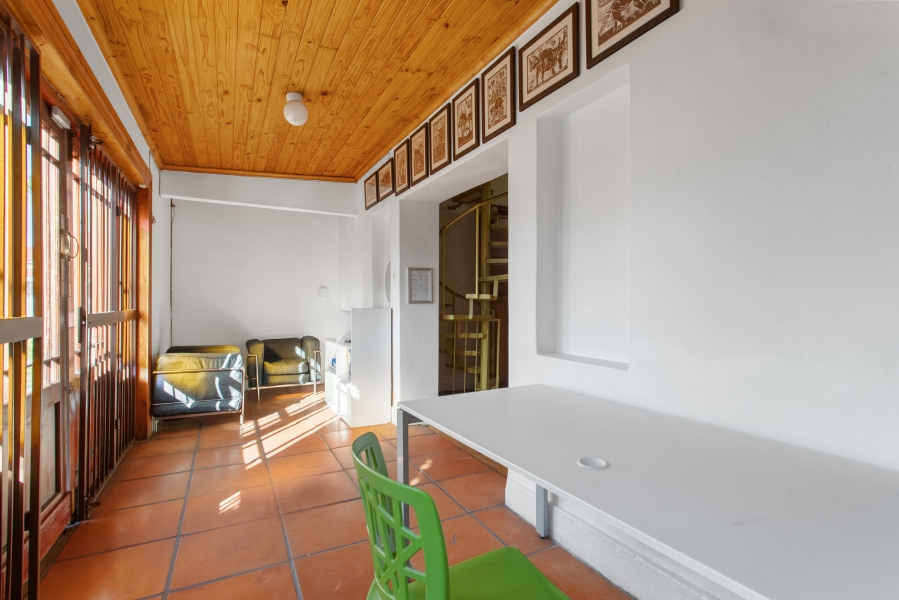 To Let 10 Bedroom Property for Rent in Observatory Western Cape
